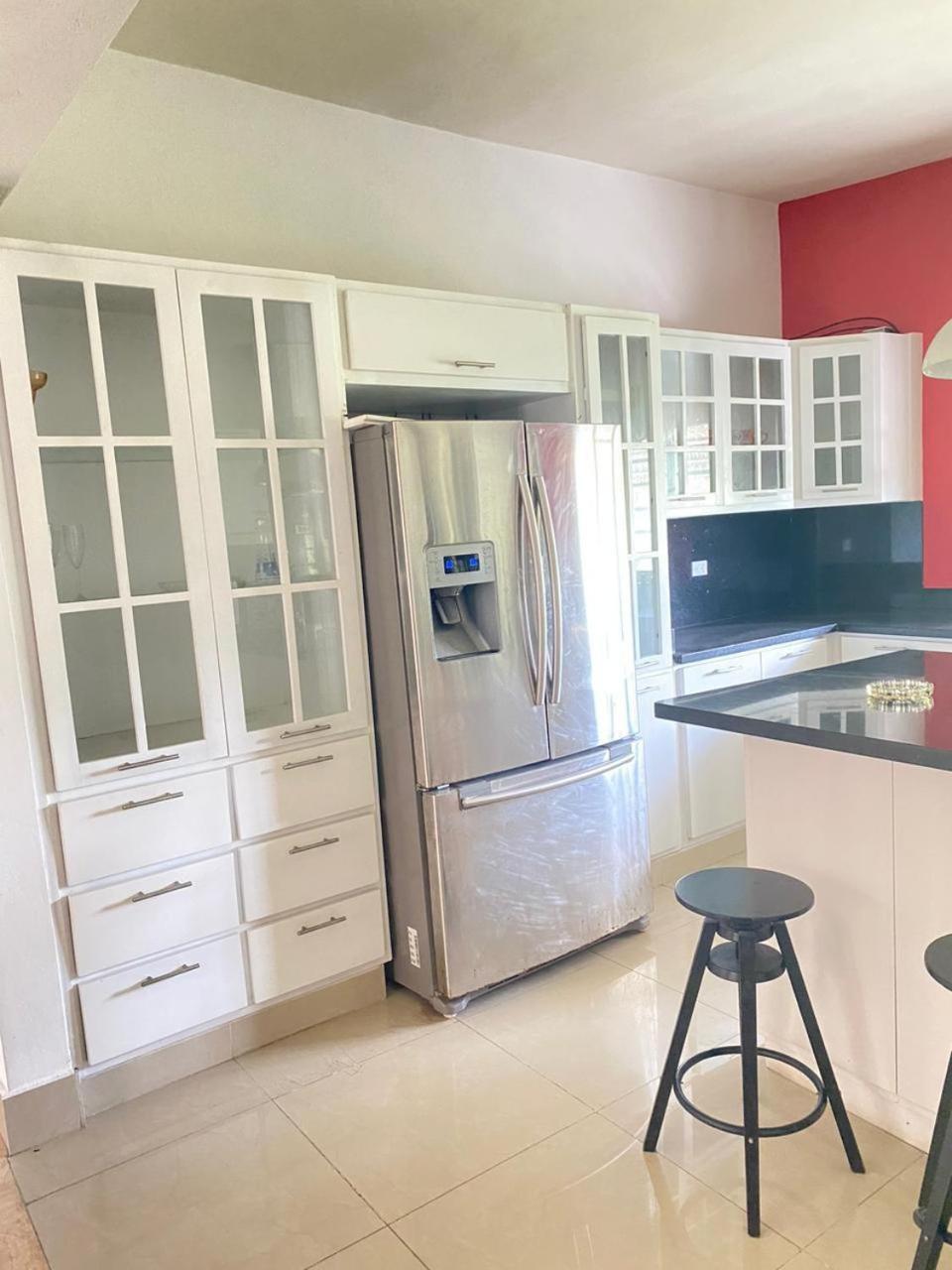 D' Franchesis Hostal Juan Dolio Bagian luar foto