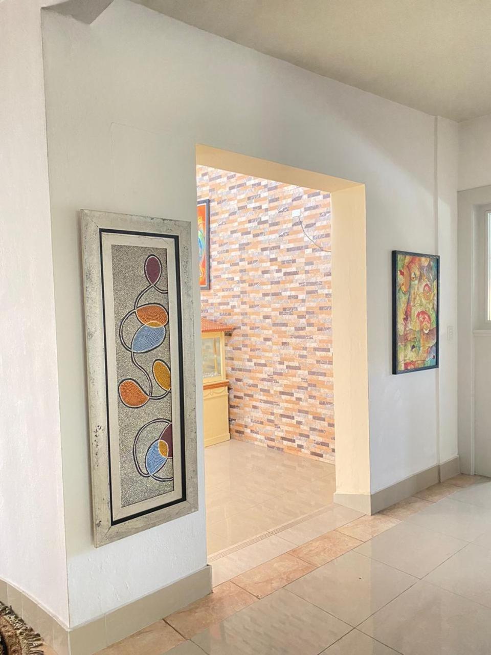 D' Franchesis Hostal Juan Dolio Bagian luar foto